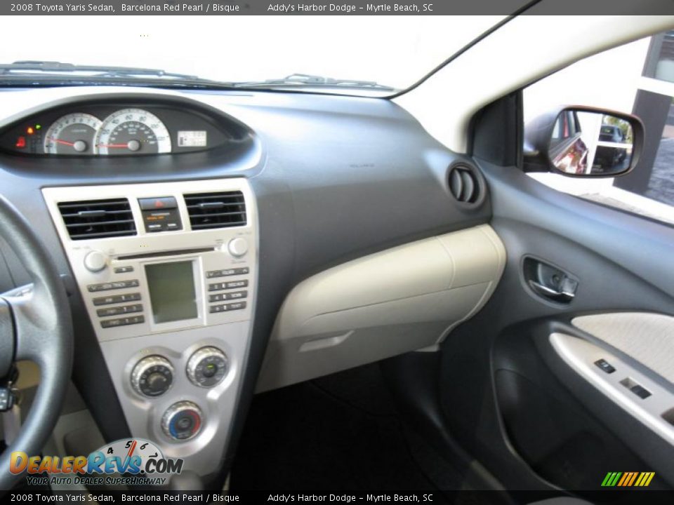2008 Toyota Yaris Sedan Barcelona Red Pearl / Bisque Photo #18
