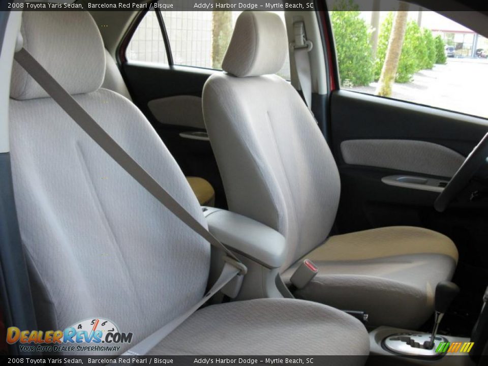 2008 Toyota Yaris Sedan Barcelona Red Pearl / Bisque Photo #20
