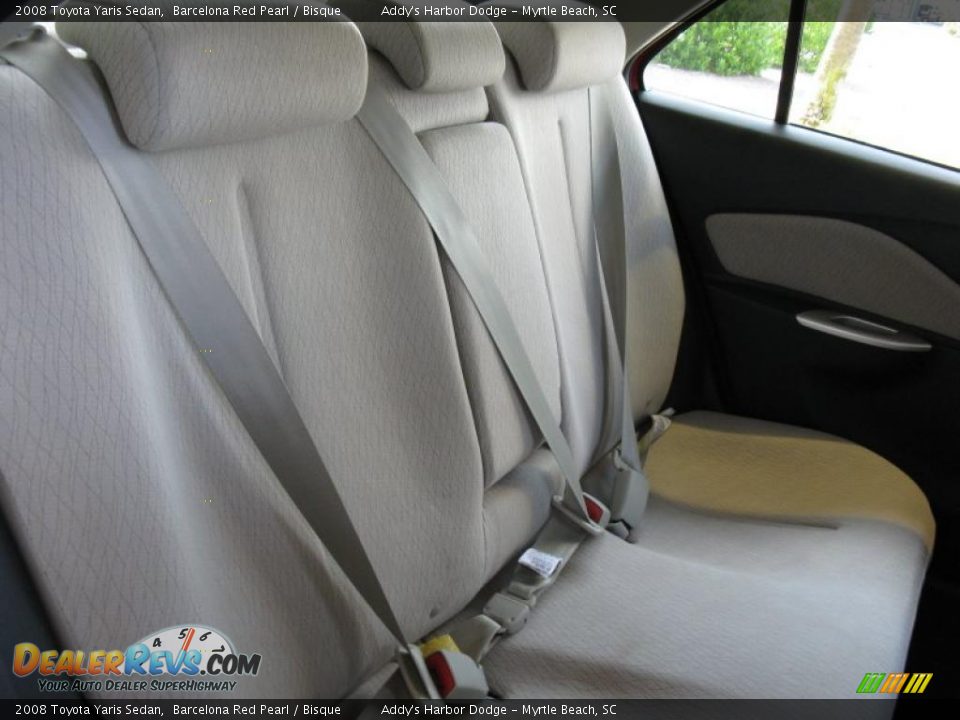 2008 Toyota Yaris Sedan Barcelona Red Pearl / Bisque Photo #22