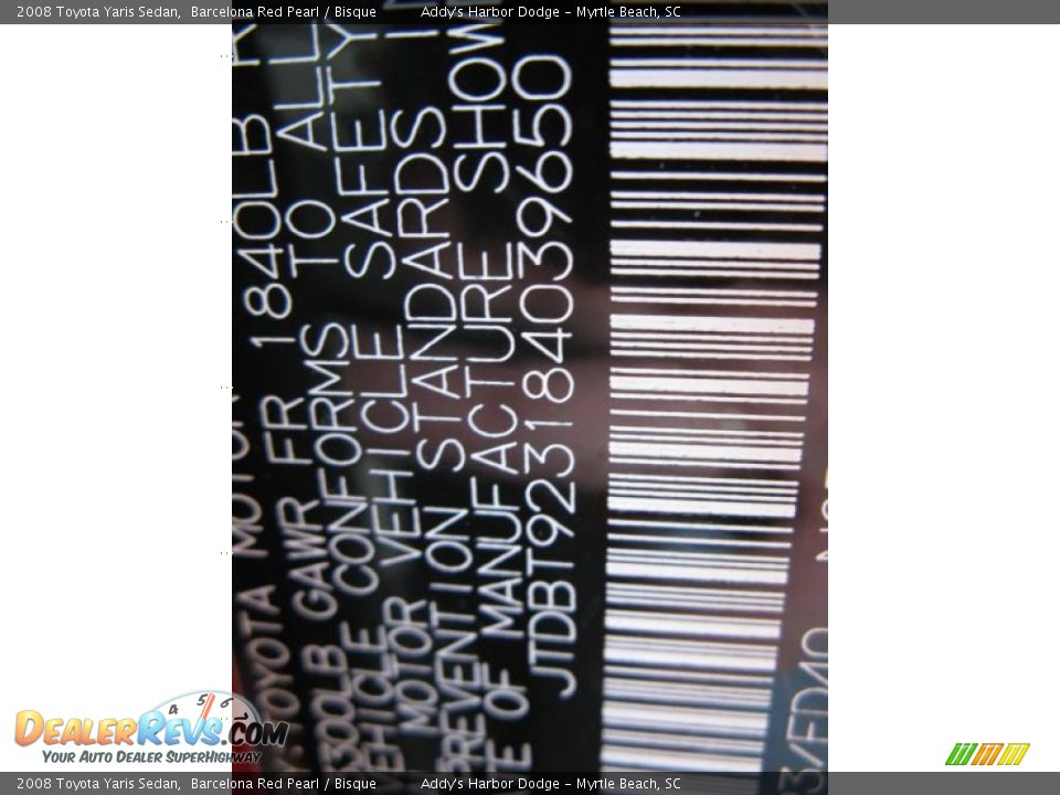 2008 Toyota Yaris Sedan Barcelona Red Pearl / Bisque Photo #24