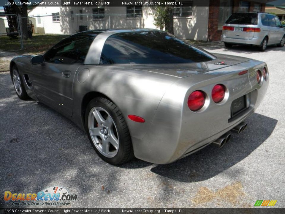 1998 Chevrolet Corvette Coupe Light Pewter Metallic / Black Photo #5
