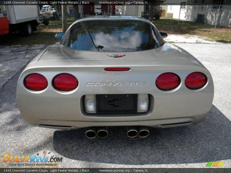 1998 Chevrolet Corvette Coupe Light Pewter Metallic / Black Photo #6