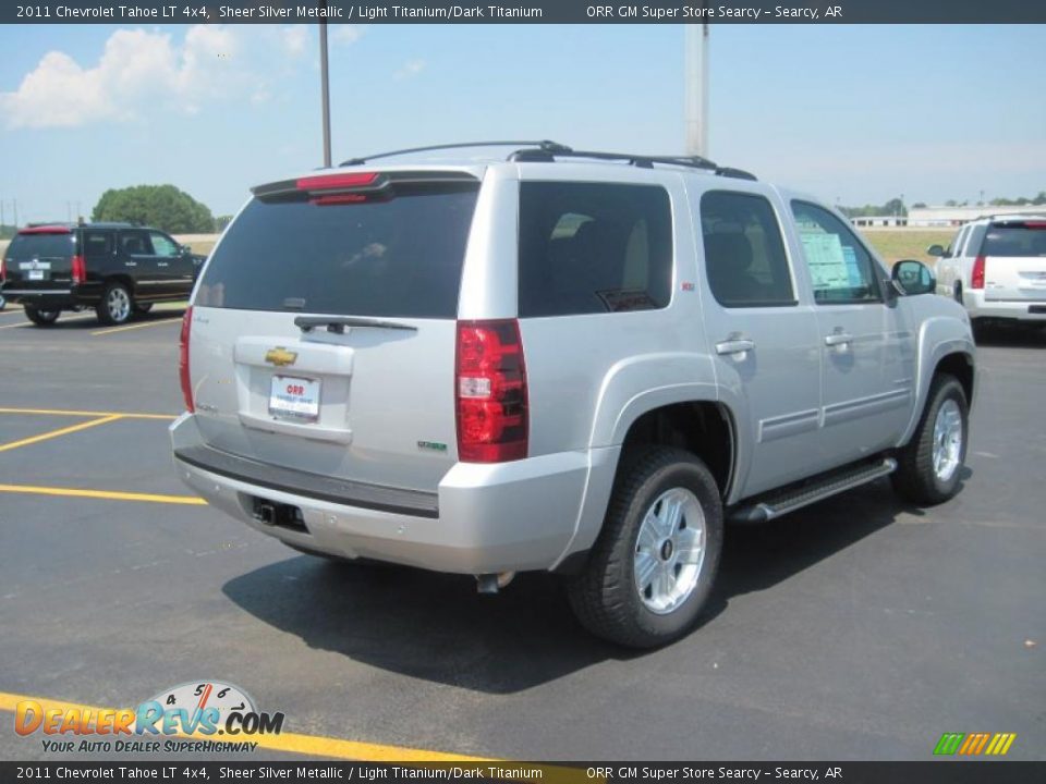 2011 Chevrolet Tahoe LT 4x4 Sheer Silver Metallic / Light Titanium/Dark Titanium Photo #4