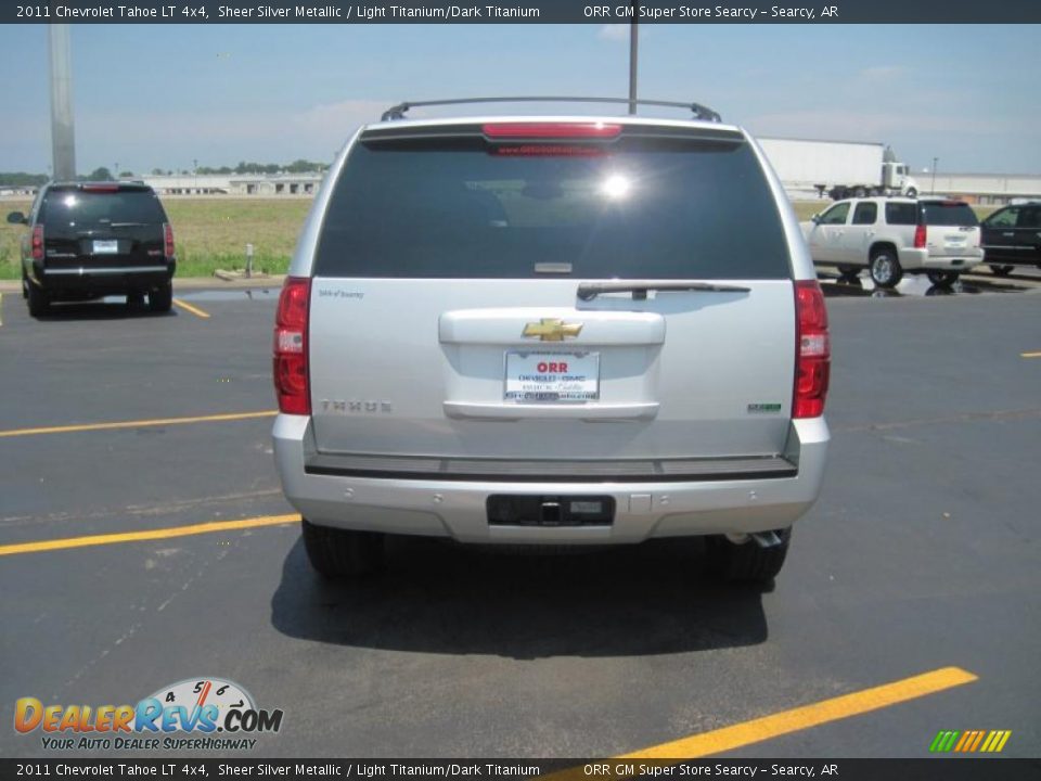 2011 Chevrolet Tahoe LT 4x4 Sheer Silver Metallic / Light Titanium/Dark Titanium Photo #5