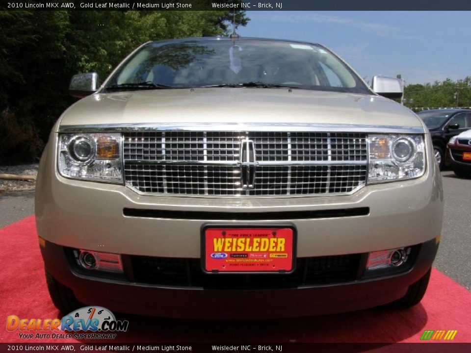 2010 Lincoln MKX AWD Gold Leaf Metallic / Medium Light Stone Photo #3