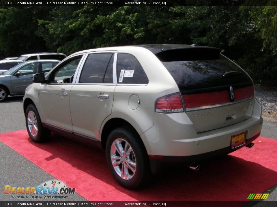 2010 Lincoln MKX AWD Gold Leaf Metallic / Medium Light Stone Photo #5