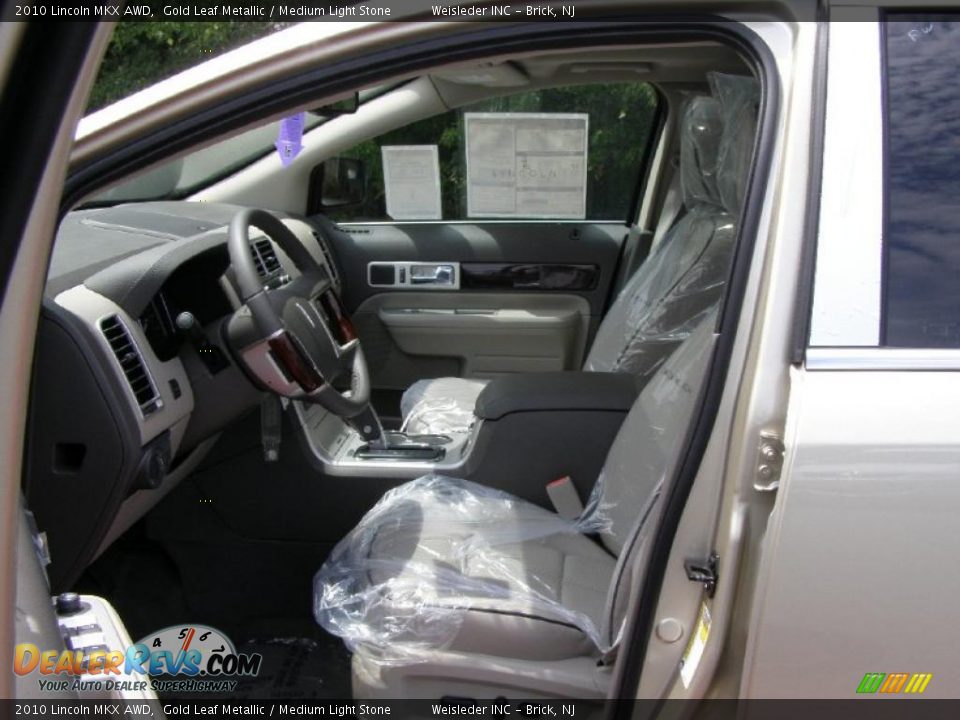 2010 Lincoln MKX AWD Gold Leaf Metallic / Medium Light Stone Photo #8