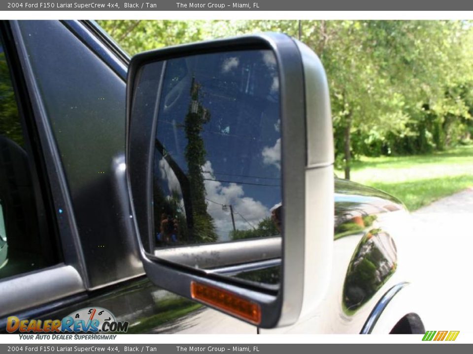 2004 Ford F150 Lariat SuperCrew 4x4 Black / Tan Photo #26