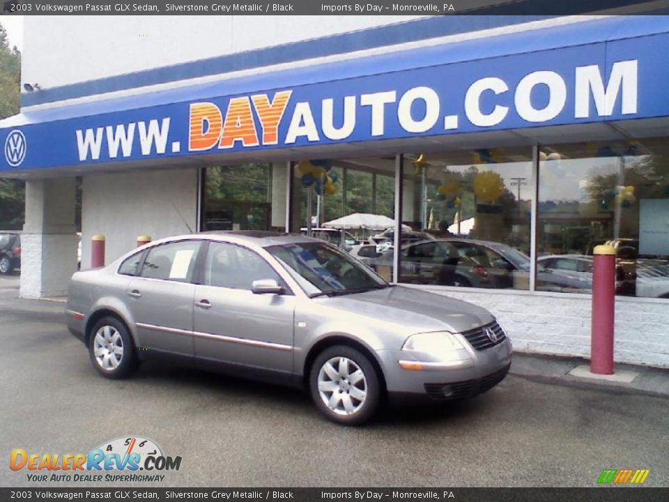 2003 Volkswagen Passat GLX Sedan Silverstone Grey Metallic / Black Photo #1
