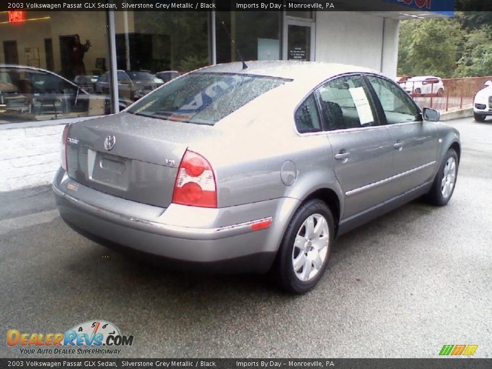 2003 Volkswagen Passat GLX Sedan Silverstone Grey Metallic / Black Photo #5