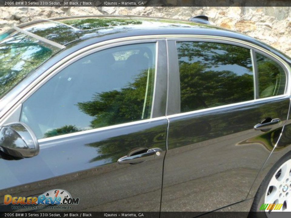 2006 BMW 3 Series 330i Sedan Jet Black / Black Photo #16
