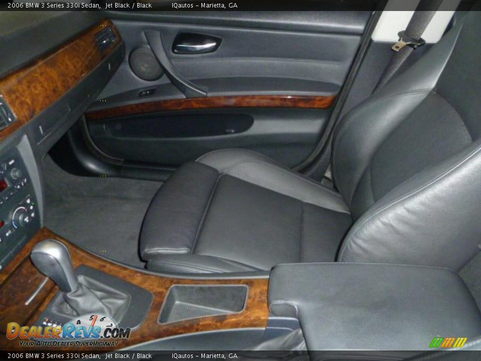 2006 BMW 3 Series 330i Sedan Jet Black / Black Photo #24