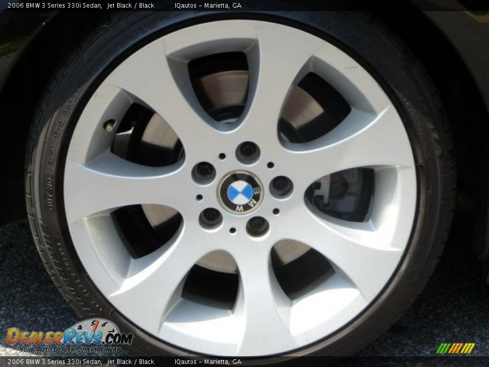 2006 BMW 3 Series 330i Sedan Jet Black / Black Photo #30