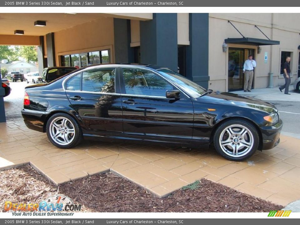 2005 BMW 3 Series 330i Sedan Jet Black / Sand Photo #1
