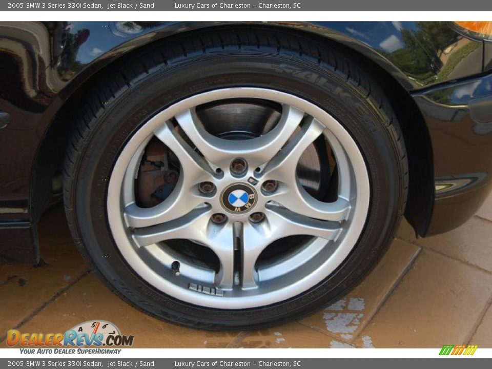 2005 BMW 3 Series 330i Sedan Jet Black / Sand Photo #19