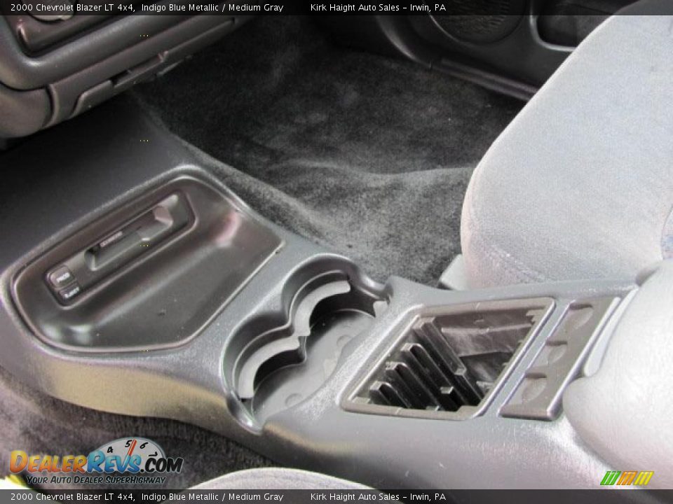 2000 Chevrolet Blazer LT 4x4 Indigo Blue Metallic / Medium Gray Photo #16
