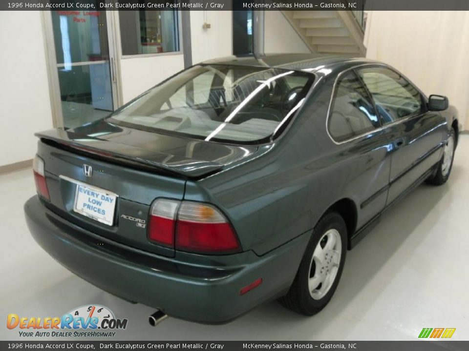 1996 Honda Accord LX Coupe Dark Eucalyptus Green Pearl Metallic / Gray Photo #4