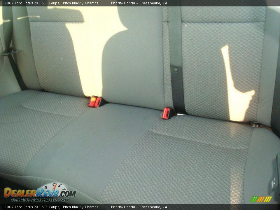 2007 Ford Focus ZX3 SES Coupe Pitch Black / Charcoal Photo #11