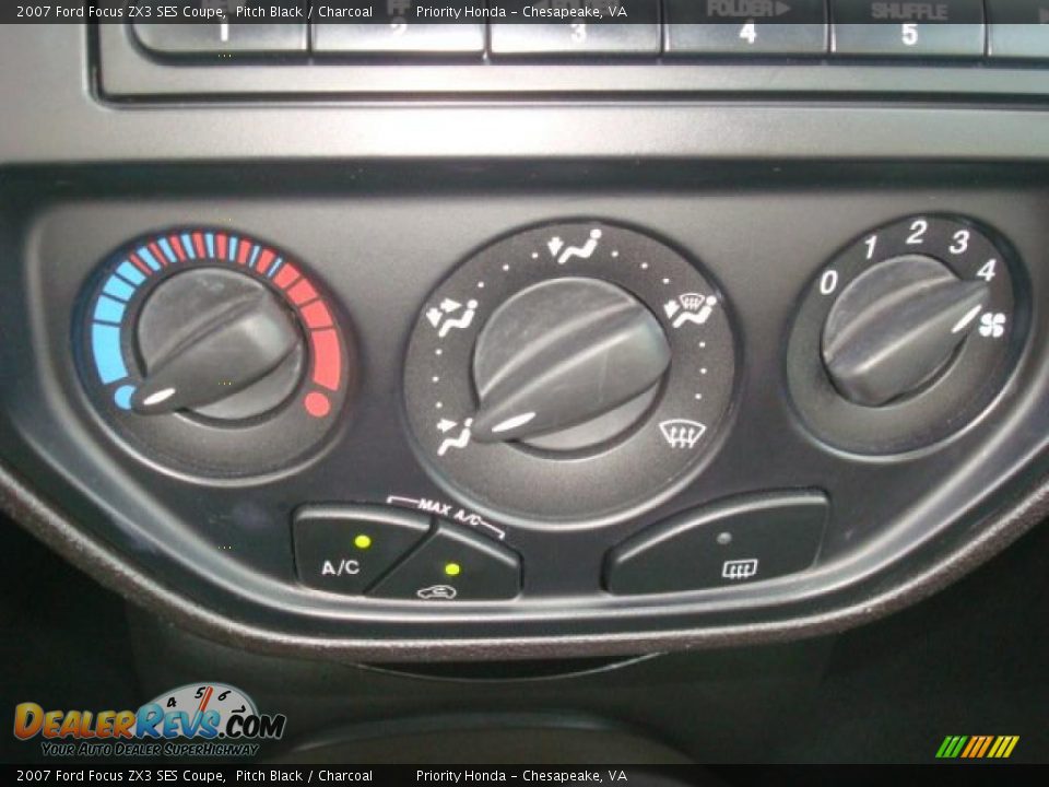 2007 Ford Focus ZX3 SES Coupe Pitch Black / Charcoal Photo #16