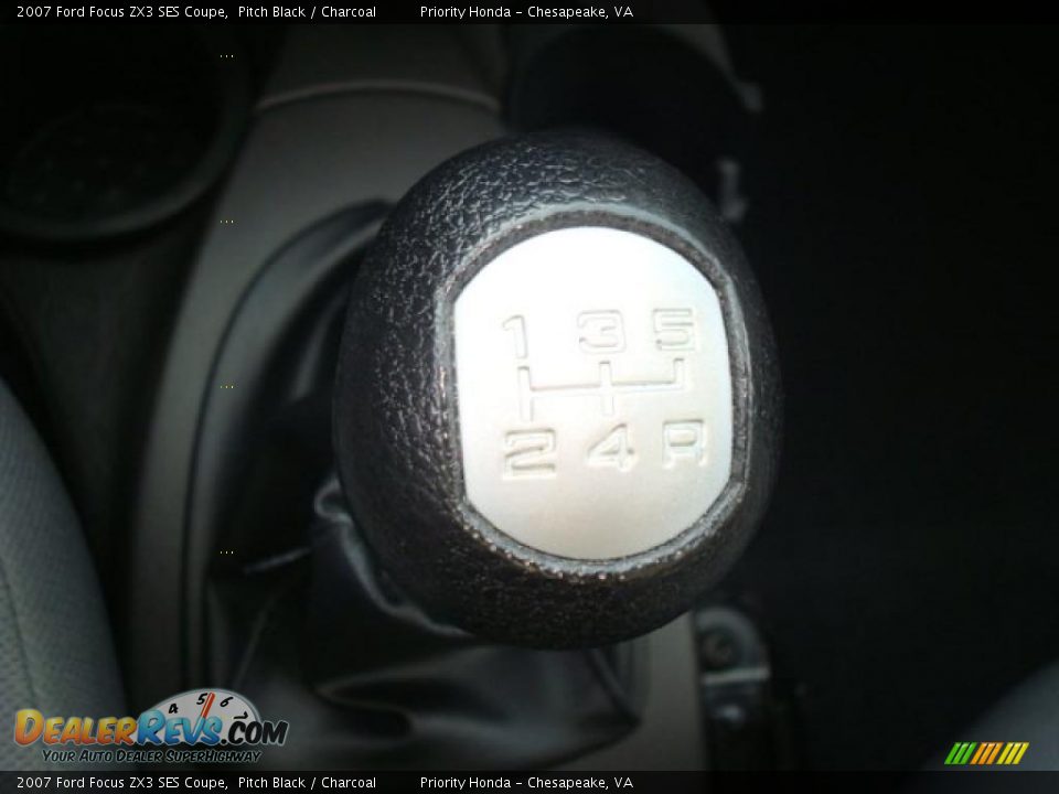 2007 Ford Focus ZX3 SES Coupe Pitch Black / Charcoal Photo #17