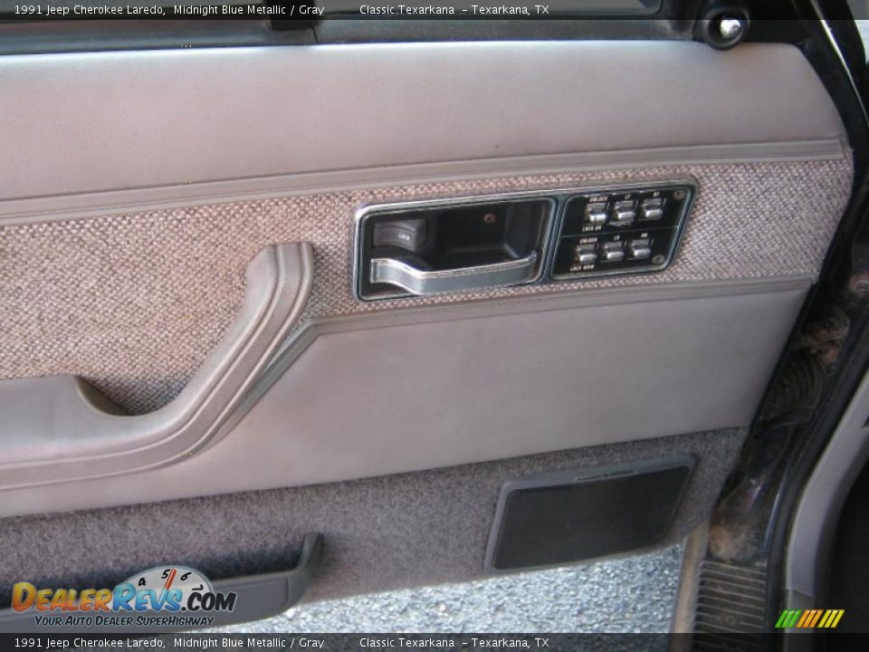 1991 Jeep Cherokee Laredo Midnight Blue Metallic / Gray Photo #15