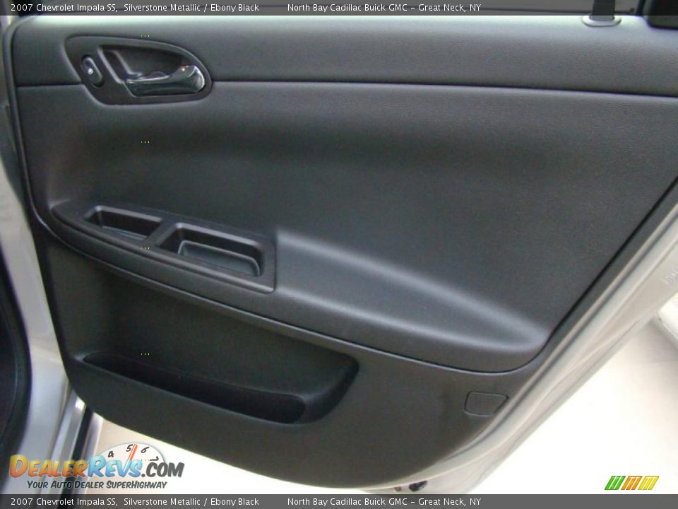 2007 Chevrolet Impala SS Silverstone Metallic / Ebony Black Photo #16