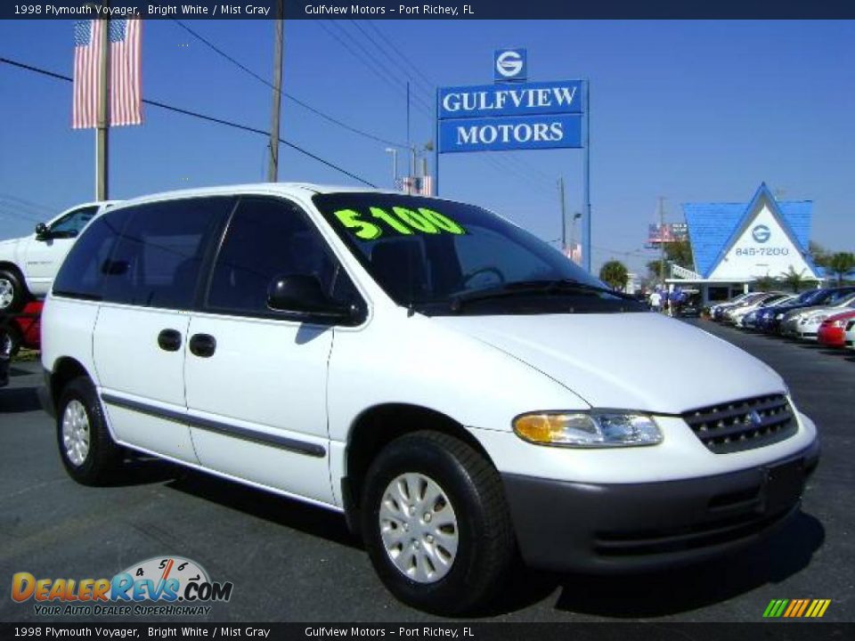 1998 Plymouth Voyager Bright White / Mist Gray Photo #1