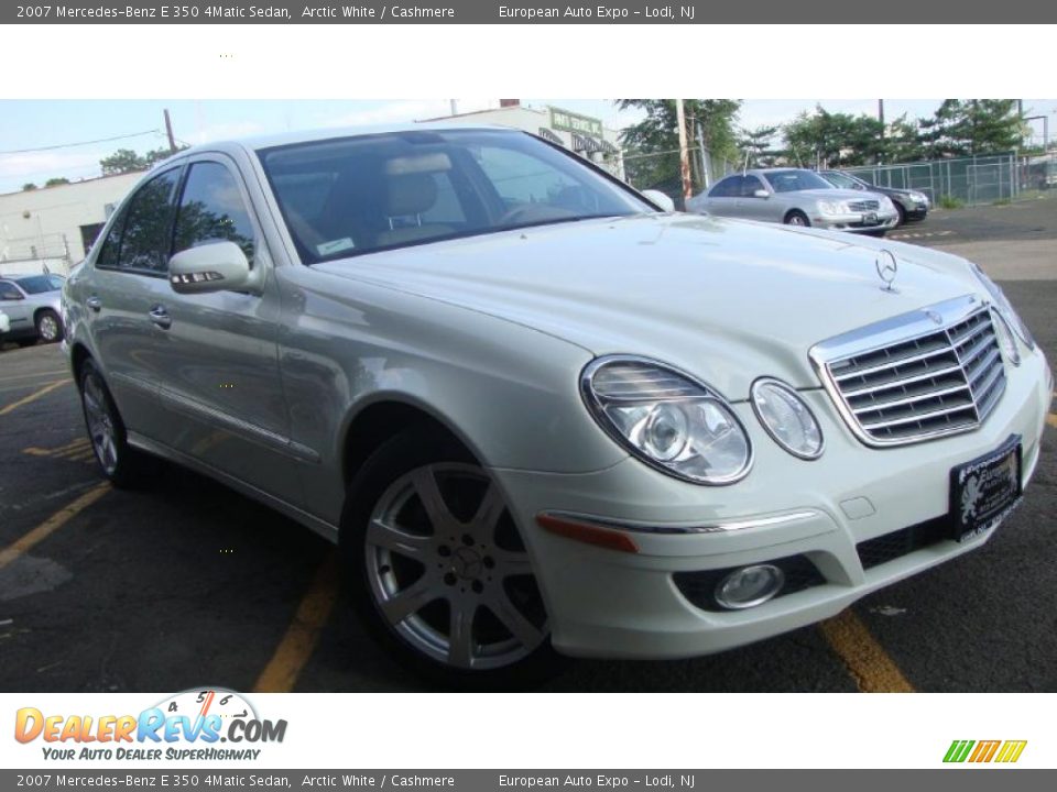 2007 Mercedes-Benz E 350 4Matic Sedan Arctic White / Cashmere Photo #2