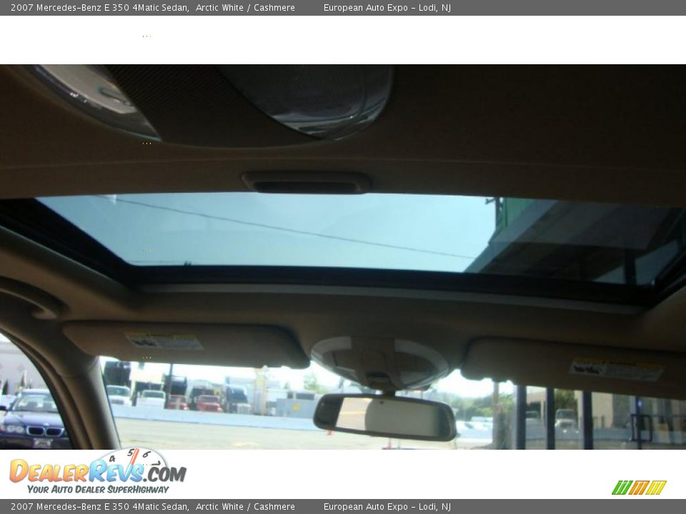 2007 Mercedes-Benz E 350 4Matic Sedan Arctic White / Cashmere Photo #15