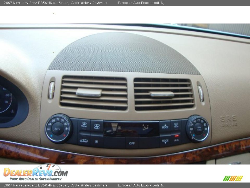 2007 Mercedes-Benz E 350 4Matic Sedan Arctic White / Cashmere Photo #20