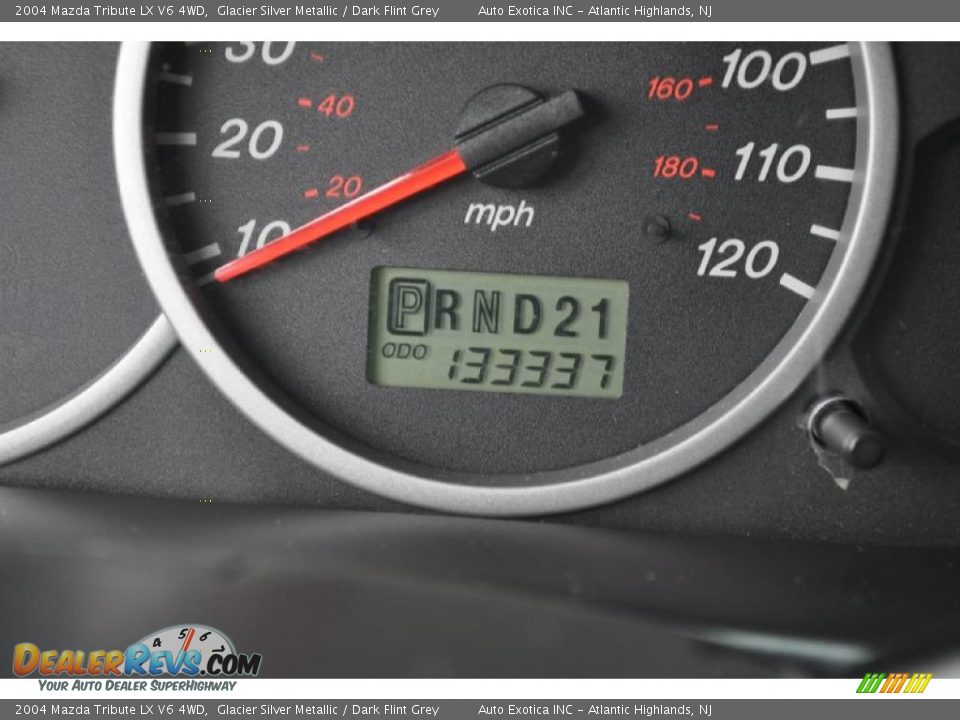 2004 Mazda Tribute LX V6 4WD Glacier Silver Metallic / Dark Flint Grey Photo #13