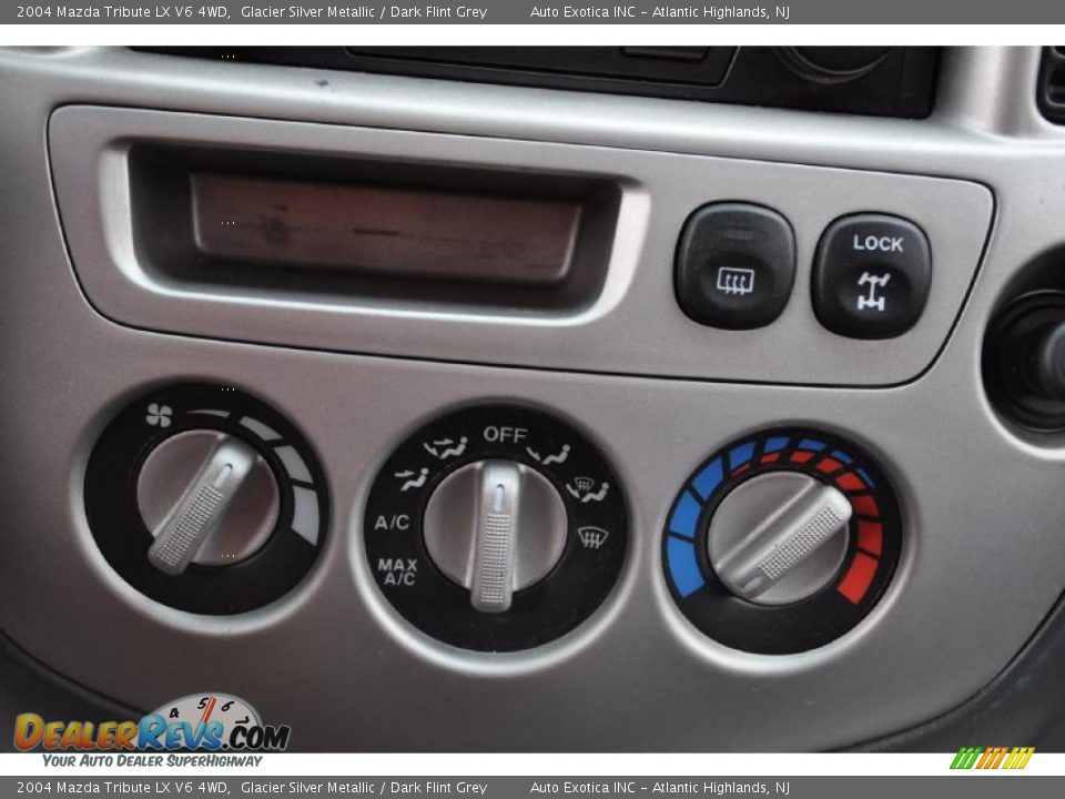2004 Mazda Tribute LX V6 4WD Glacier Silver Metallic / Dark Flint Grey Photo #15