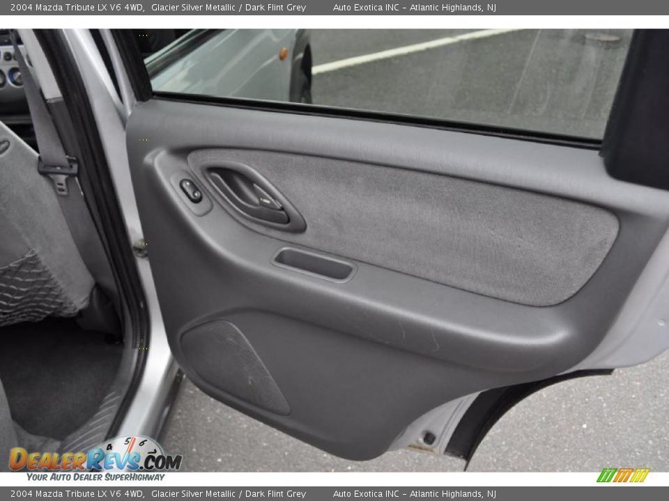 2004 Mazda Tribute LX V6 4WD Glacier Silver Metallic / Dark Flint Grey Photo #27