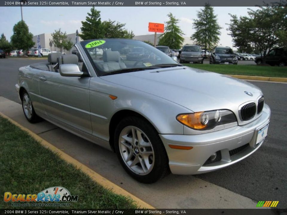 2004 BMW 3 Series 325i Convertible Titanium Silver Metallic / Grey Photo #8