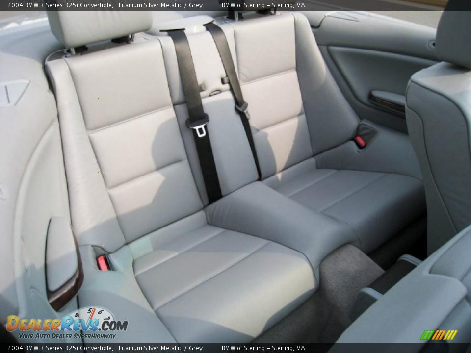 2004 BMW 3 Series 325i Convertible Titanium Silver Metallic / Grey Photo #10
