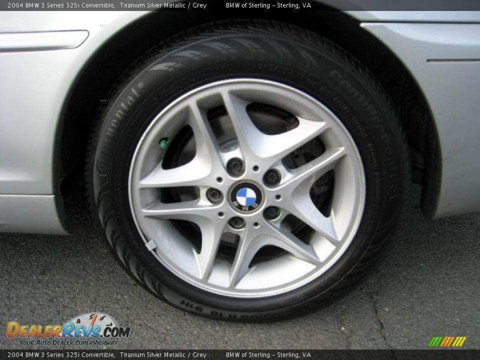 2004 BMW 3 Series 325i Convertible Titanium Silver Metallic / Grey Photo #21