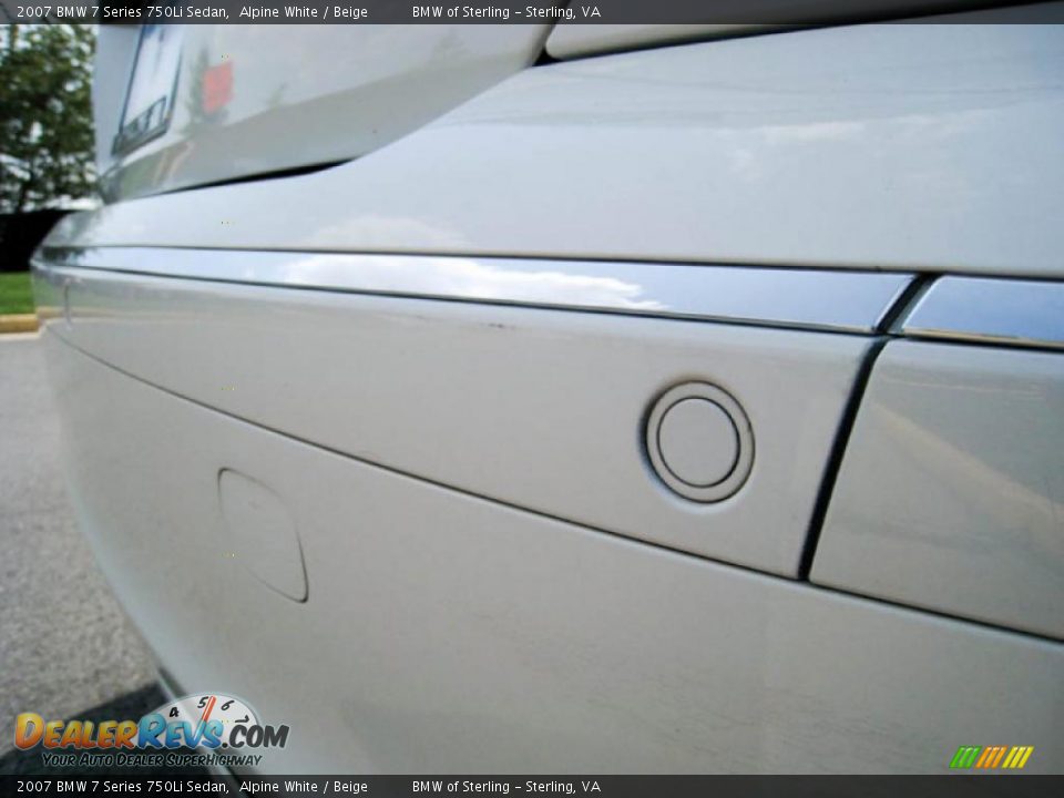 2007 BMW 7 Series 750Li Sedan Alpine White / Beige Photo #26