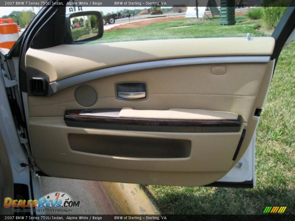 2007 BMW 7 Series 750Li Sedan Alpine White / Beige Photo #27