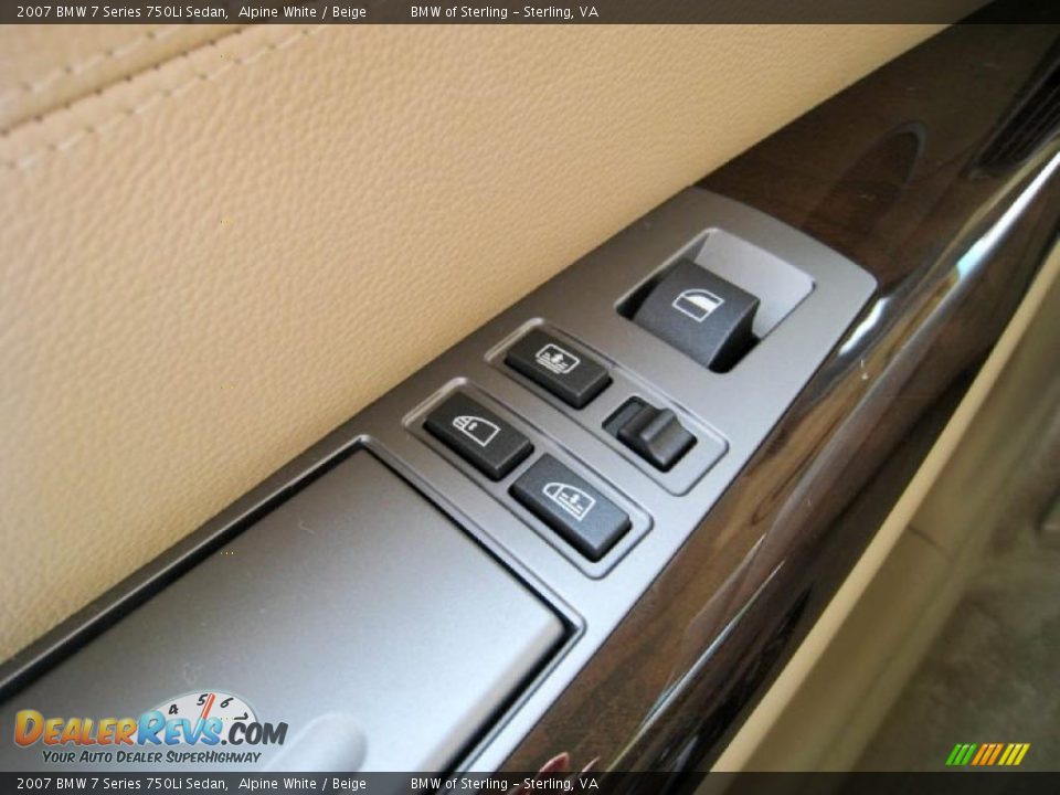2007 BMW 7 Series 750Li Sedan Alpine White / Beige Photo #33