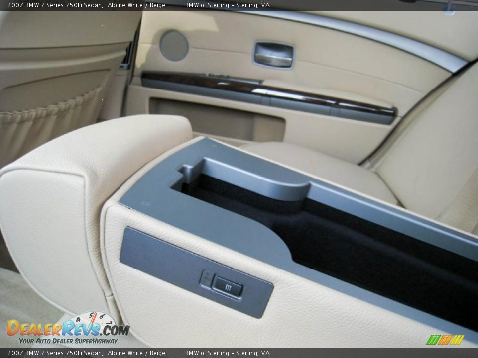 2007 BMW 7 Series 750Li Sedan Alpine White / Beige Photo #34