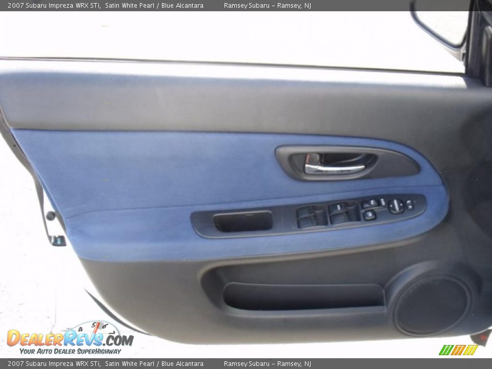 2007 Subaru Impreza WRX STi Satin White Pearl / Blue Alcantara Photo #17