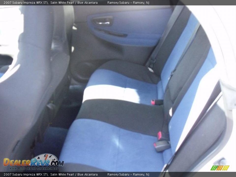 2007 Subaru Impreza WRX STi Satin White Pearl / Blue Alcantara Photo #18