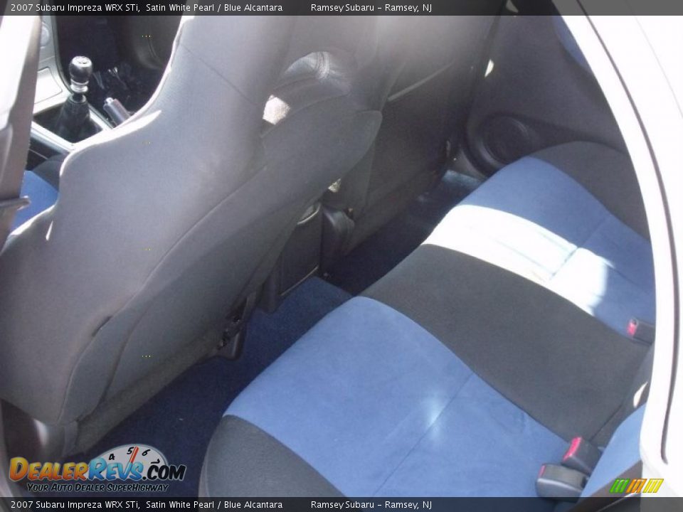 2007 Subaru Impreza WRX STi Satin White Pearl / Blue Alcantara Photo #20