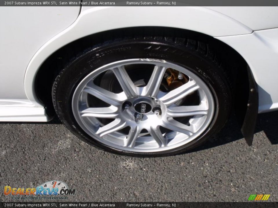 2007 Subaru Impreza WRX STi Satin White Pearl / Blue Alcantara Photo #30