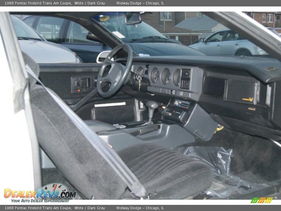 Front Seat of 1988 Pontiac Firebird Trans Am Coupe Photo #6