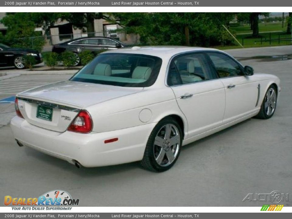2008 Jaguar XJ Vanden Plas Porcelain / Ivory/Mocha Photo #14