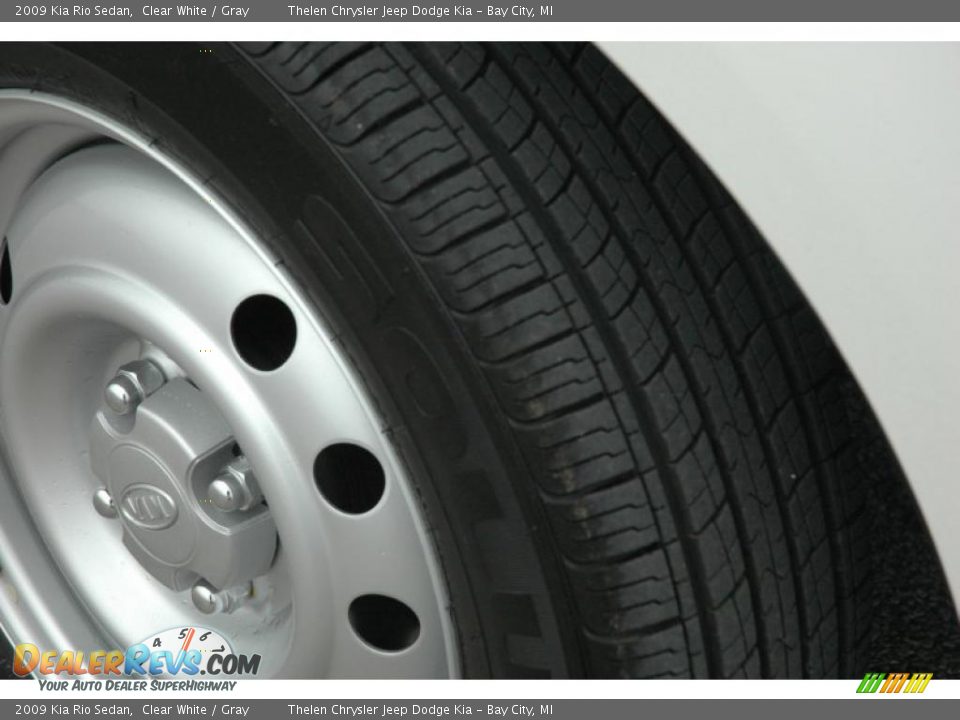 2009 Kia Rio Sedan Clear White / Gray Photo #7