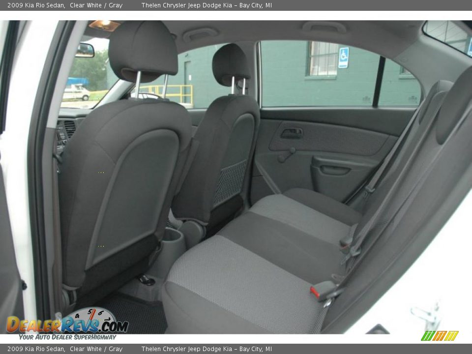 2009 Kia Rio Sedan Clear White / Gray Photo #9
