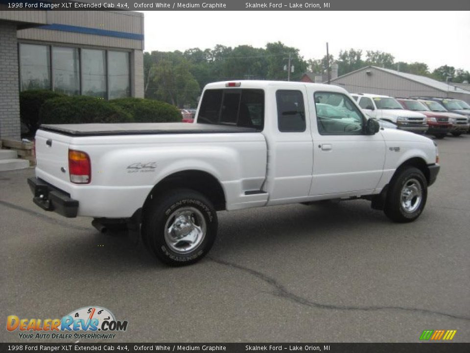 1998 Ford Ranger XLT Extended Cab 4x4 Oxford White / Medium Graphite Photo #2