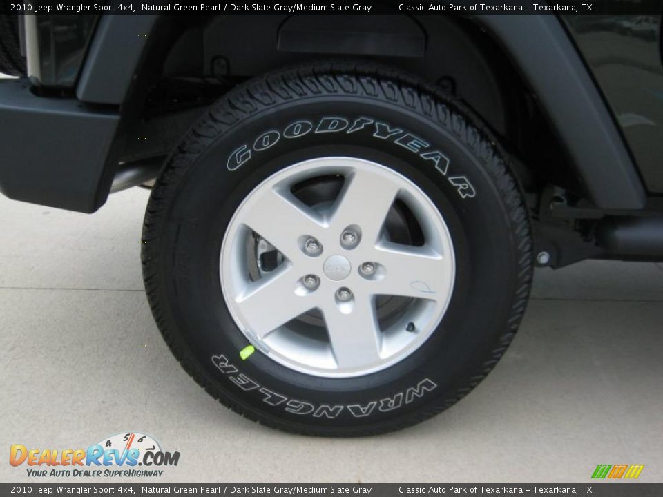 2010 Jeep Wrangler Sport 4x4 Natural Green Pearl / Dark Slate Gray/Medium Slate Gray Photo #18